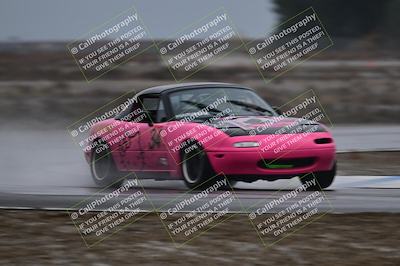 media/Nov-15-2025-CalClub SCCA (Sat) [[7bfa5a7151]]/Race/Group 4/